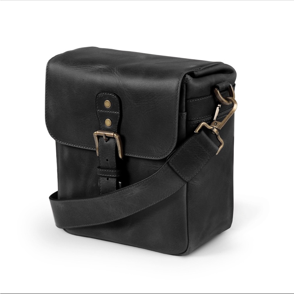 Italian leather unisex camera bag